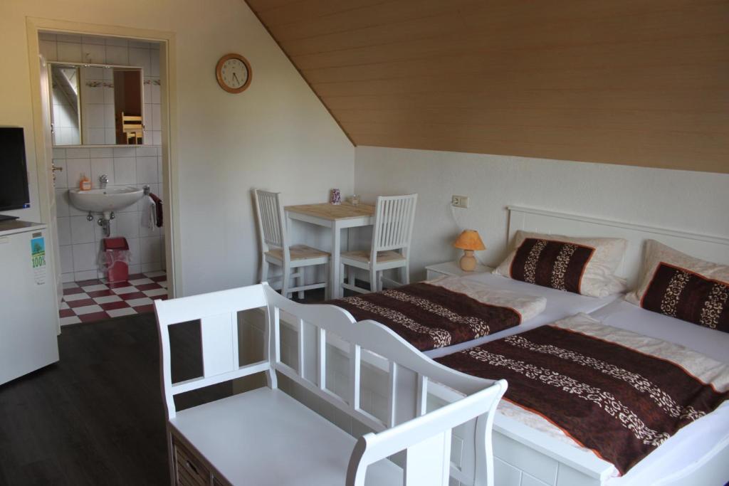 Hotel Krone Kappel Oda fotoğraf